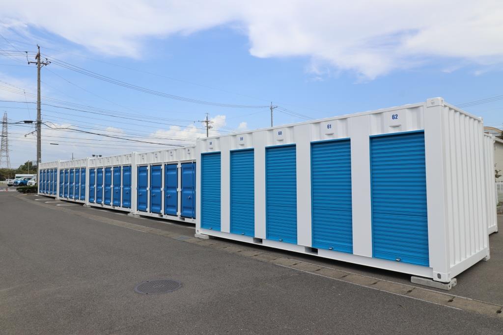 小野店の屋外型トランクルーム外観