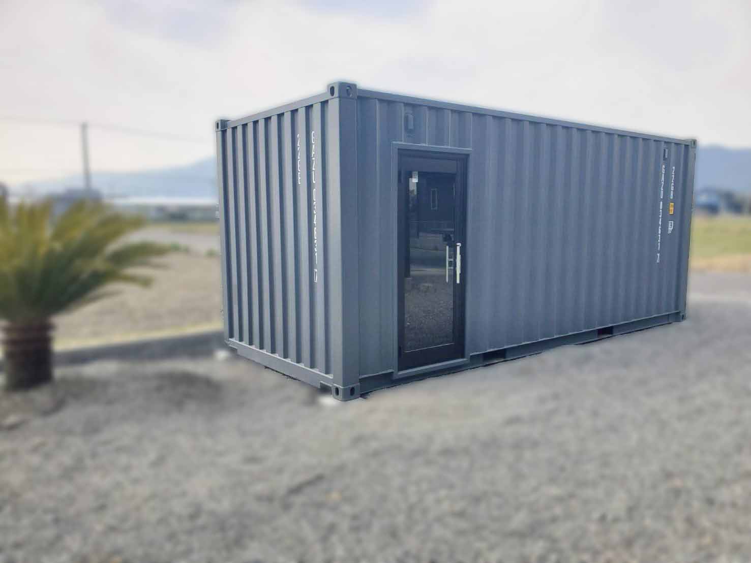 岐阜県垂井町表佐に納品した20ft NEWVAN グレー 倉庫利用 バイク日用品保管用コンテナ