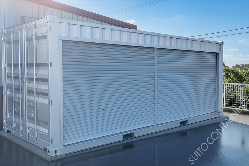 反対側に扉を増設したコンテナ