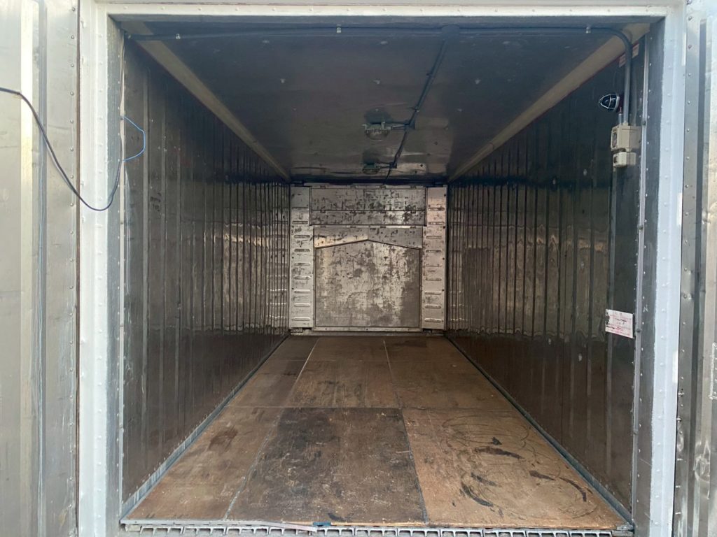保冷コンテナ20ft（中古/ホワイト）保冷できる倉庫