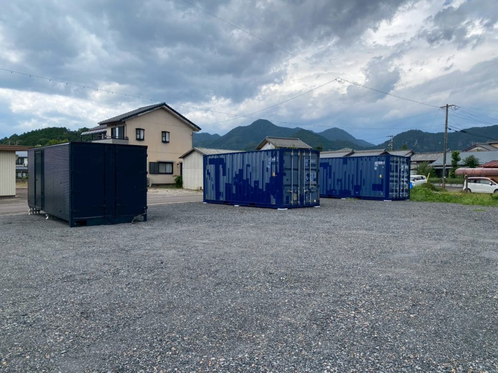 岐阜県美濃市 海上コンテナ20ft（中古/現状品）