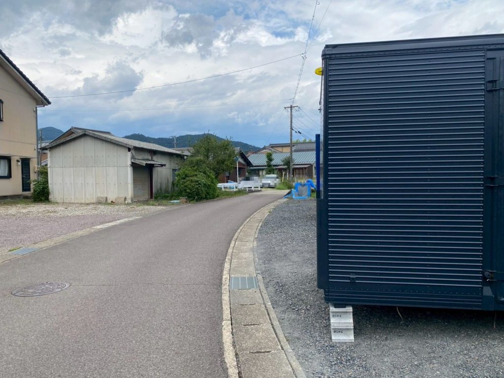 岐阜県美濃市 海上コンテナ20ft（中古/現状品）