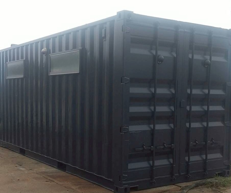 20ft ブラックラウンジボックス