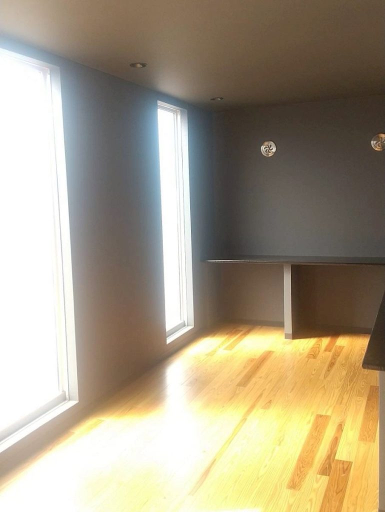 20ft ブラックラウンジボックス