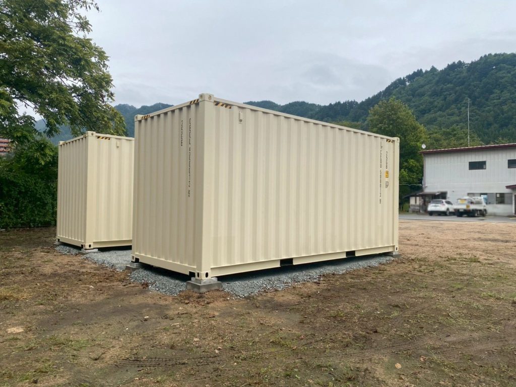 飛騨市神岡町
NEWVAN20ftコンテナ
ハイキューブ
アイボリー