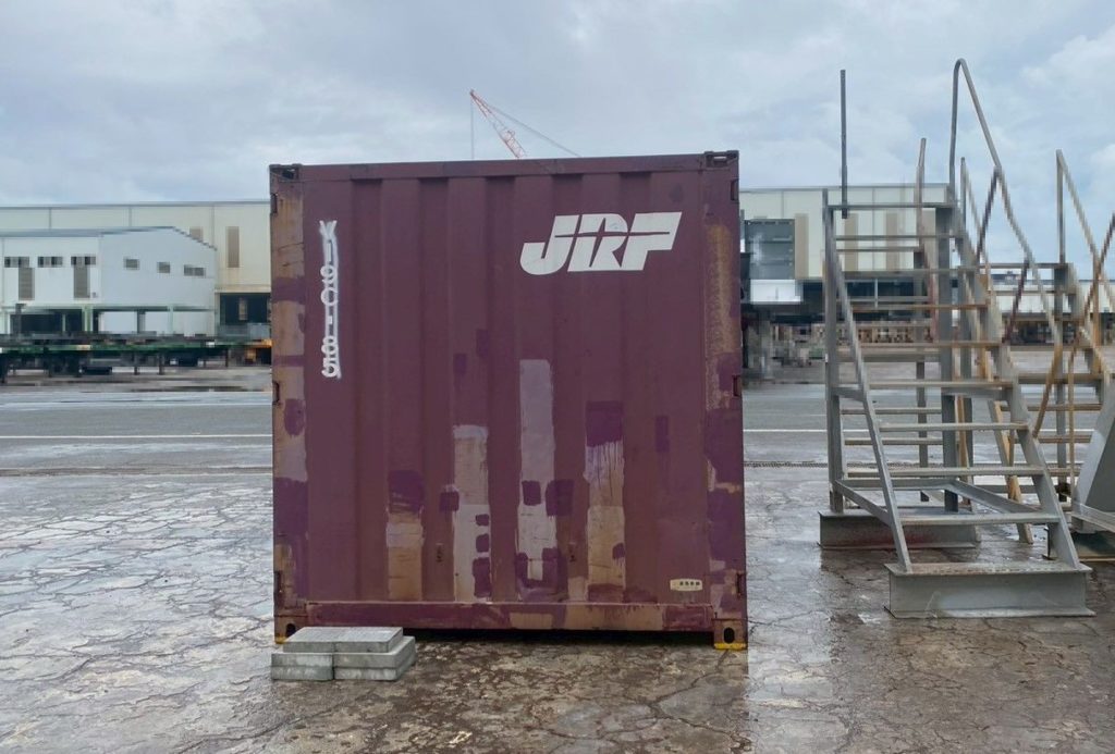 愛知県豊橋市
12ft貨物中古
側側