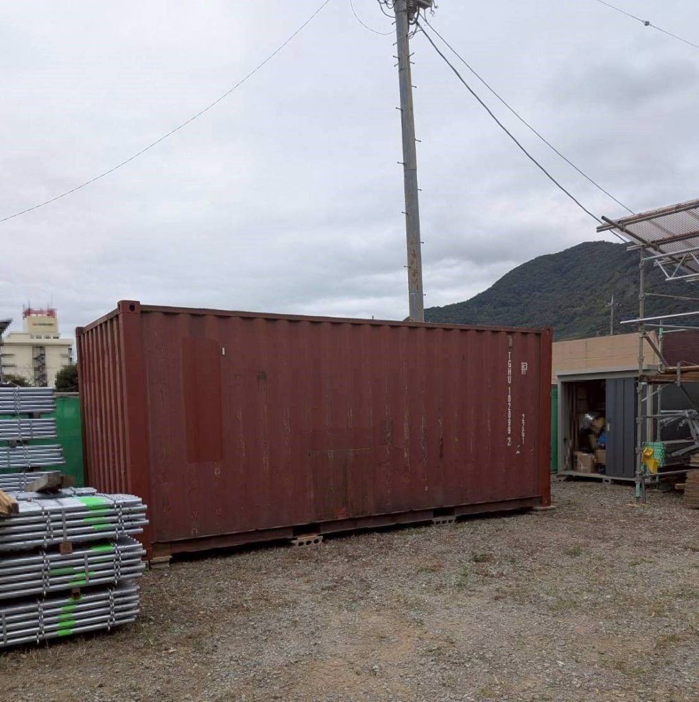山梨県笛吹市 20ft中古現状品 タッチアップなし