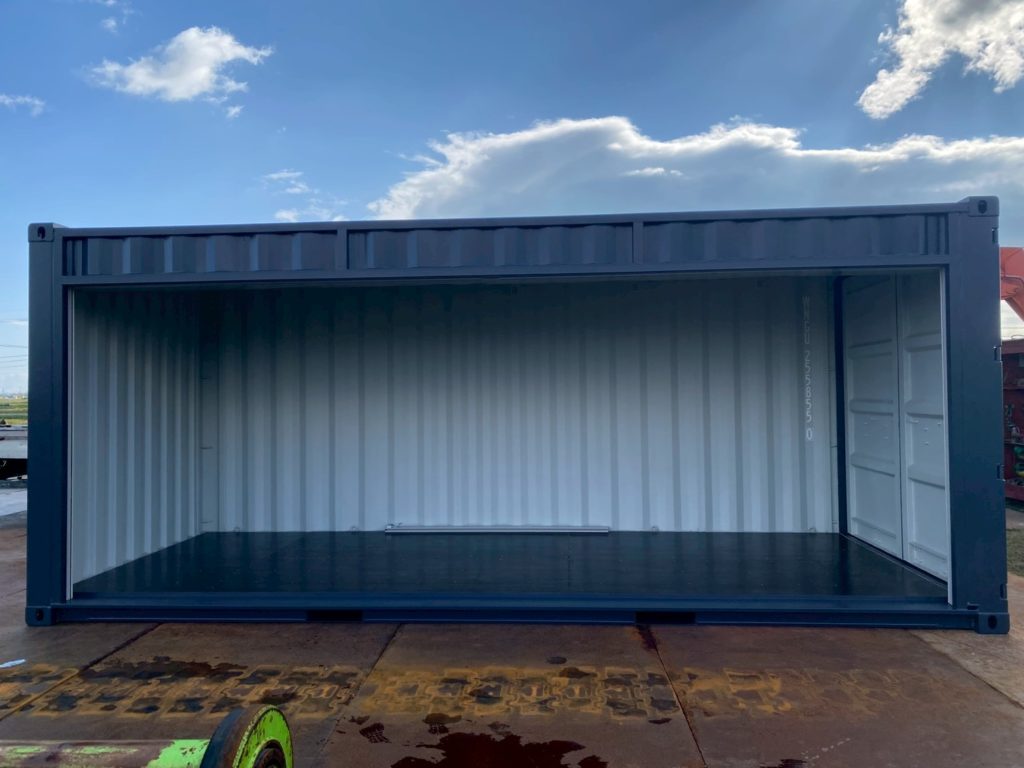 安八郡輪之内町福束
20ftNEWVAN
ダークグレー
フルシャッター取付け