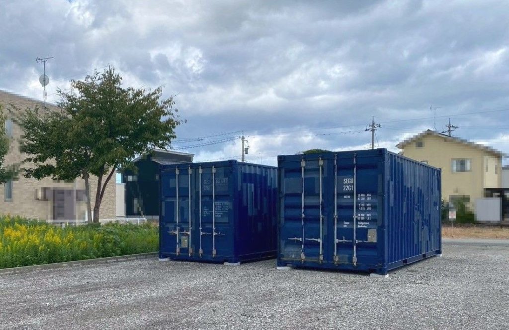 石川県能美市 20ft中古現状品 2本