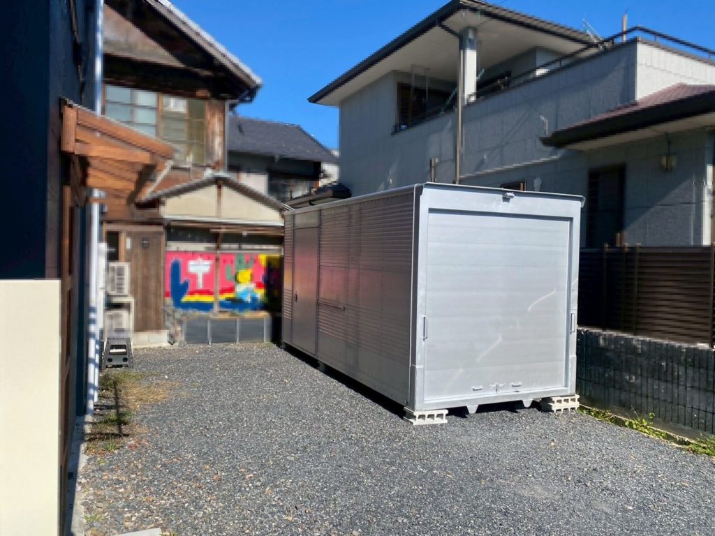 関市広見 2tアルミコンテナ 店舗の倉庫