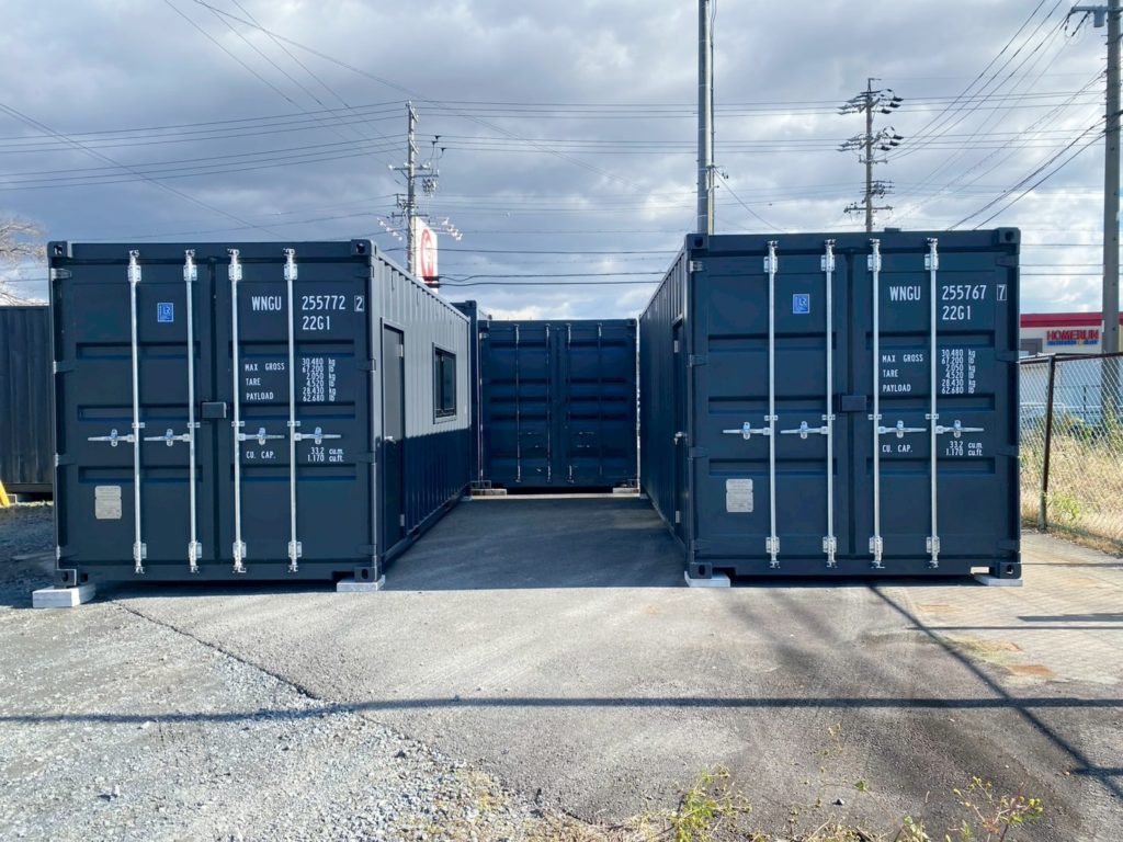 三重県三重郡20ftNEWVAN グレー 窓・ドア・ガラリ取付