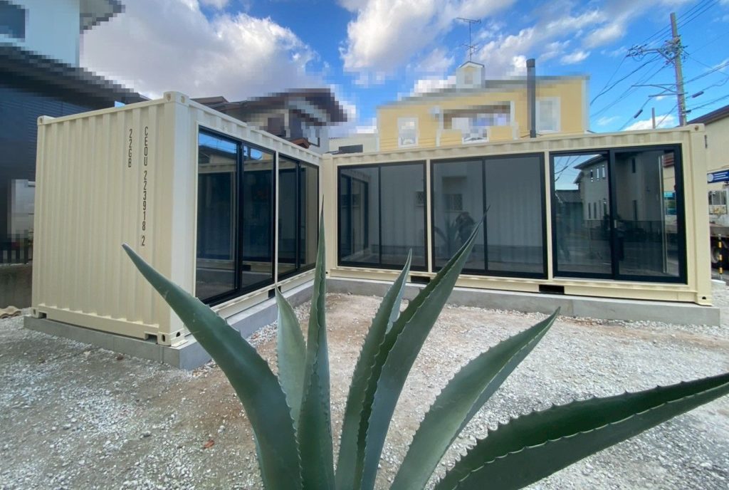 静岡県浜松市 20ftNEWVAN（アイボリー） ドッキング 窓 ドア