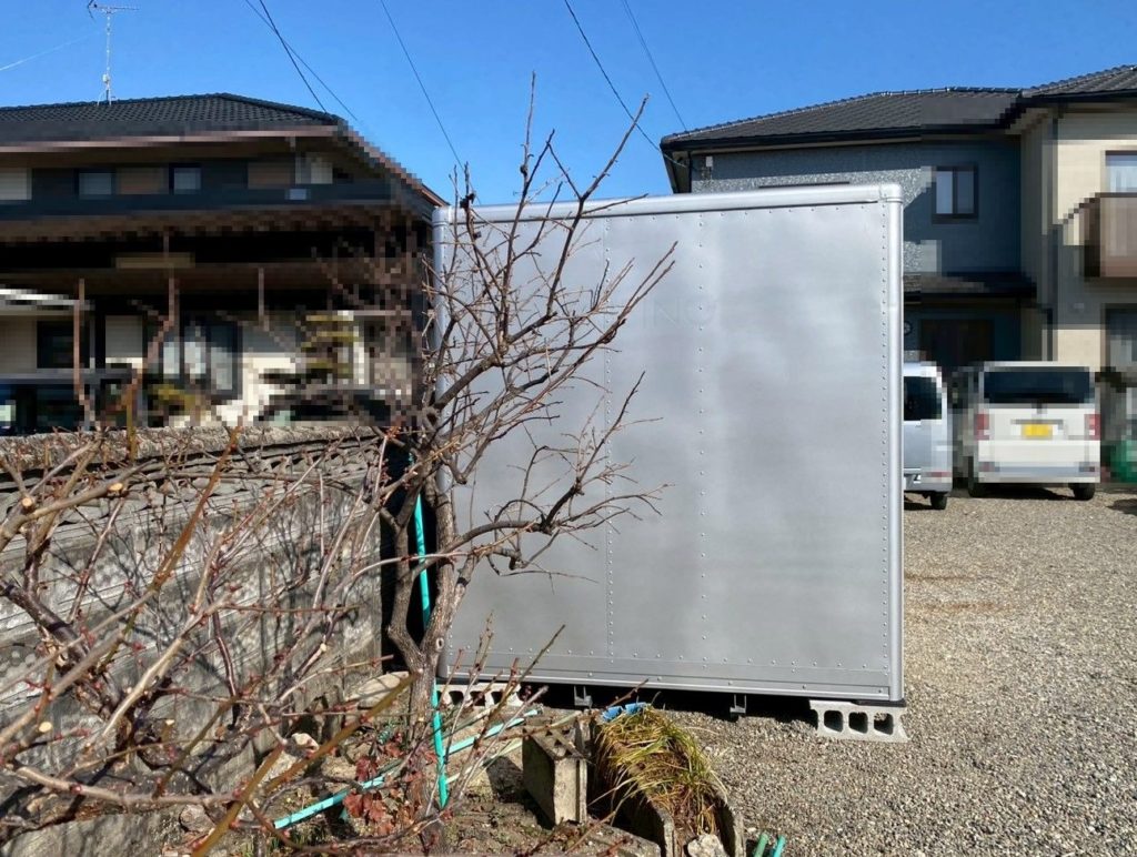 羽島郡笠松町
2tアルミコンテナ
サイドドア・シャッター付き